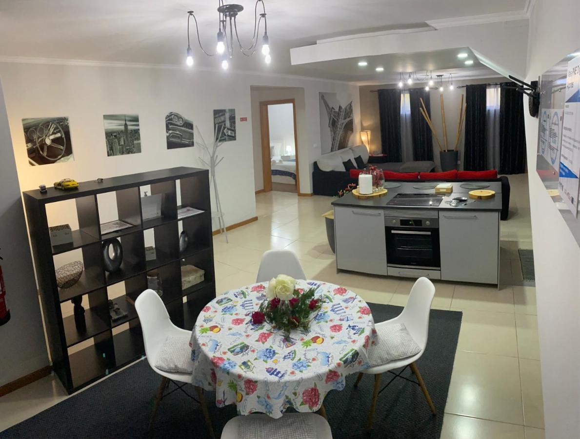 Alojamento House 66 Apartment ปอนตาเดลกาดา ภายนอก รูปภาพ