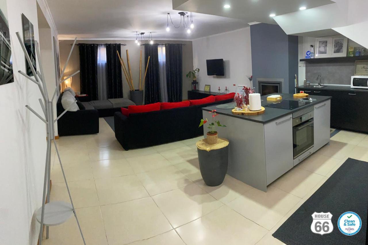 Alojamento House 66 Apartment ปอนตาเดลกาดา ภายนอก รูปภาพ